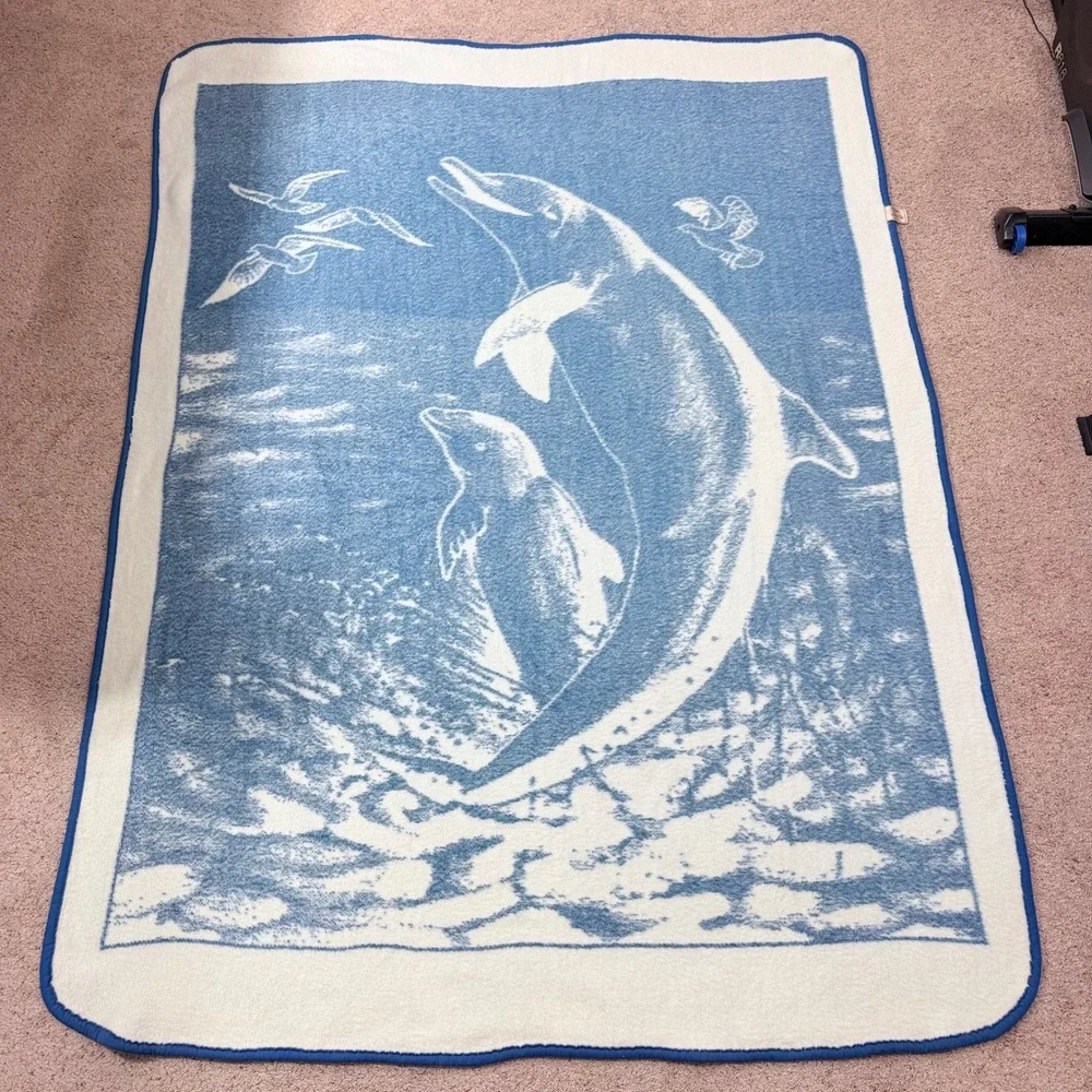 San Marcos Dolphin Blanket Vintage Blue White Reversible 86x65 Plush Ocean Birds